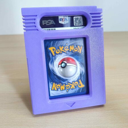 Support / présentoir pour carte PSA – style cartouche Game Boy – Plusieurs couleurs au choix